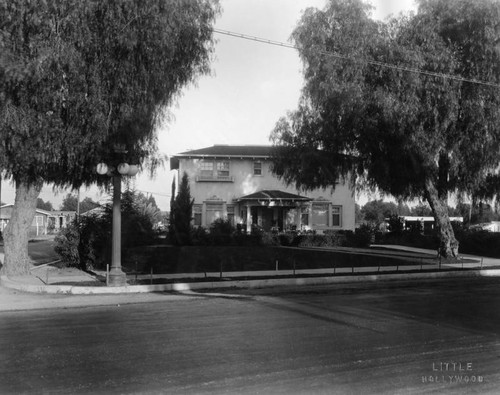 North Hollywood house