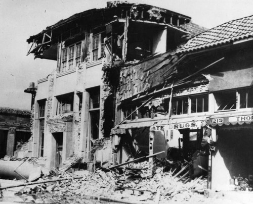 Compton bank, 1933 earthquake