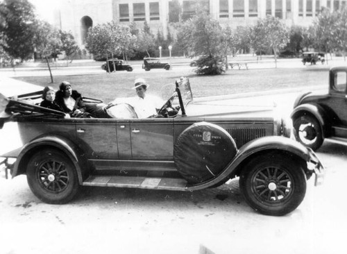 Automobile at the Coliseum