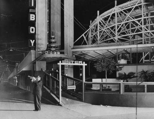 Closure of Ocean Park Pier