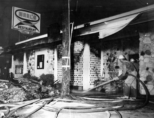 North Hollywood restaurant fire