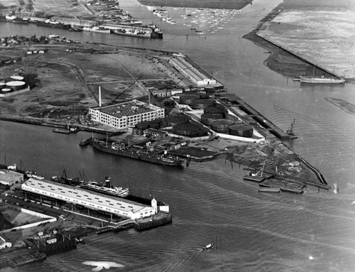 Mormon Island, L.A. inner harbor