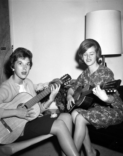 Unidentified female musicians