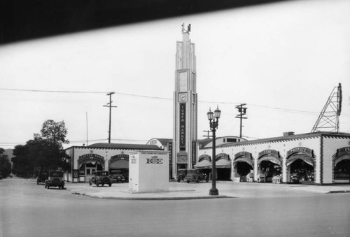 Tower Market in Glendale