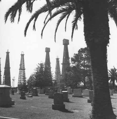 Sunnyside Cemetery in Long Beach