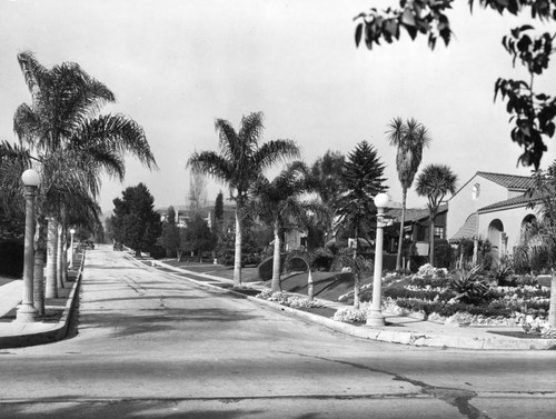 Serrano Avenue at Franklin