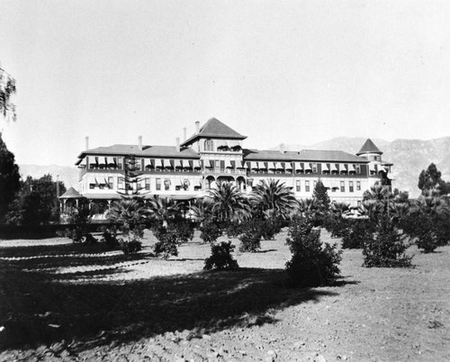 Exterior, La Pintoresca Hotel in Pasadena