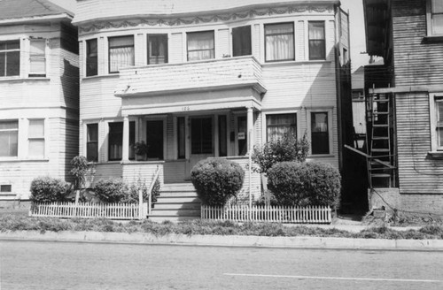 Apartments on N. Hope Street, Bunker Hill