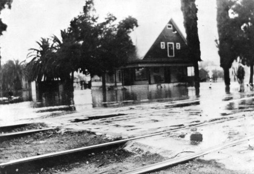 Compton floods