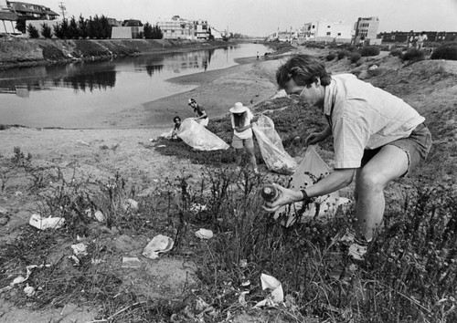 Ballona Lagoon cleanup