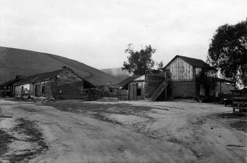 Rancho La Cienega O' Paso de la Tijera, adobe buildings