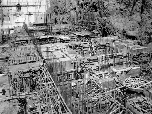 Powerhouse substructure of Hoover Dam — Calisphere
