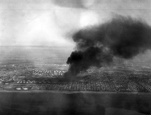 Standard Oil Refinery, El Segundo, looking east