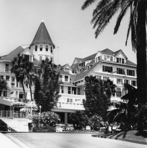 Hotel del Coronado's partial entrance