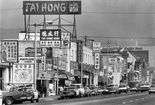 Chinatown's North Broadway