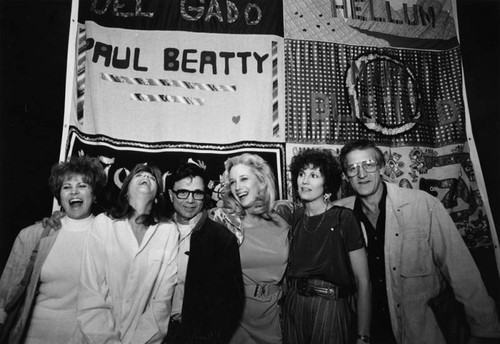 Celebrities with the AIDS quilt