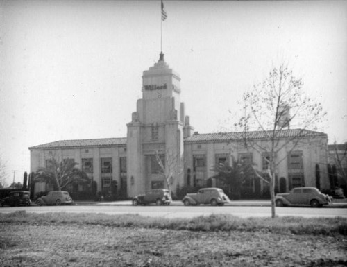 Willard Storage Battery Company of California, Commerce