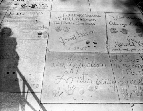 Loretta Young, Grauman's Chinese Theater