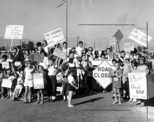 Pacoima street blockade protested