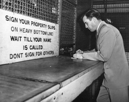 Los Angeles City Jail, interior