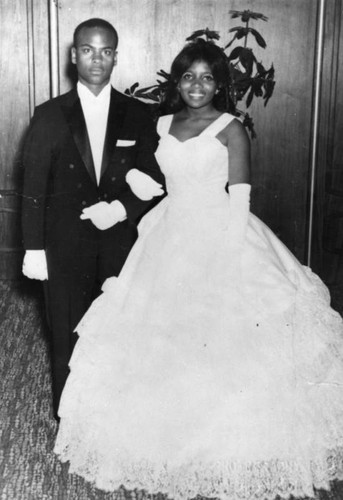 Zeta Phi Beta debutante