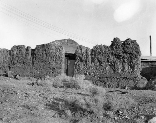 Rhyolite building