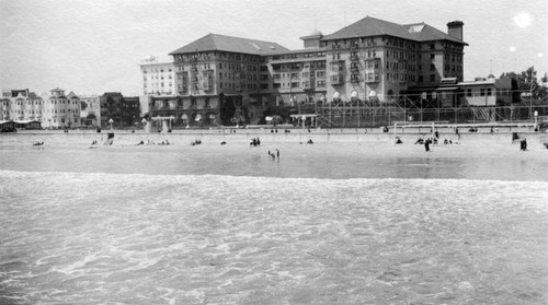 Virginia Hotel, Long Beach