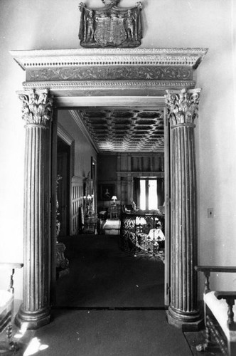 Harold Lloyd mansion living room