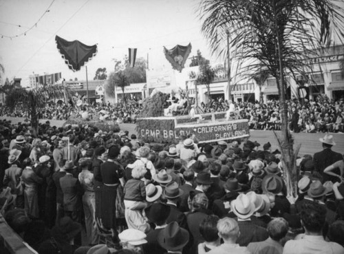 Camp Baldy float, 1938 Rose Parade