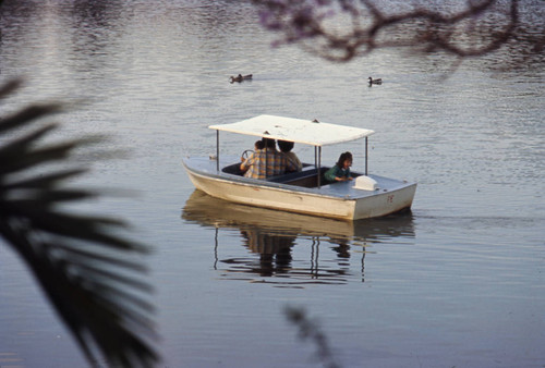 MacArthur Park boat ride