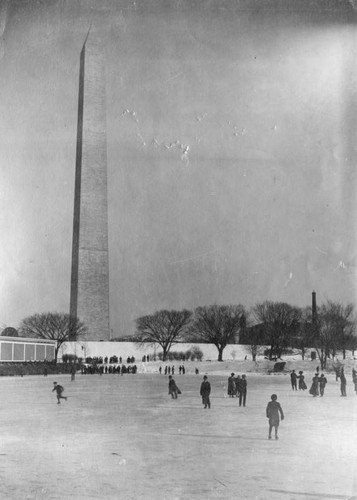 Winter scene on the Potomac