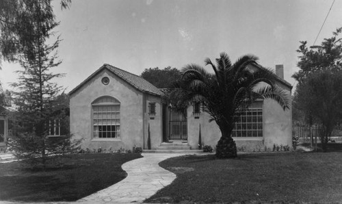 House with tiled roof, Pasadena