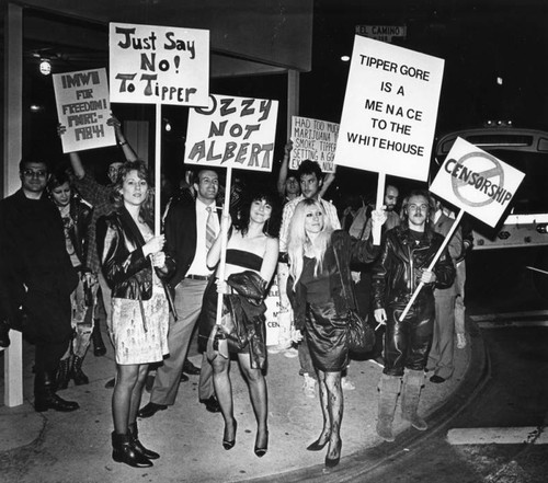 Picketing against Tipper Gore