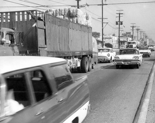 Heavy traffic along Sepulveda Boulevard