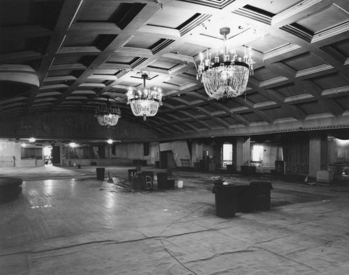 Ambassador Hotel, Embassy Ballroom interior