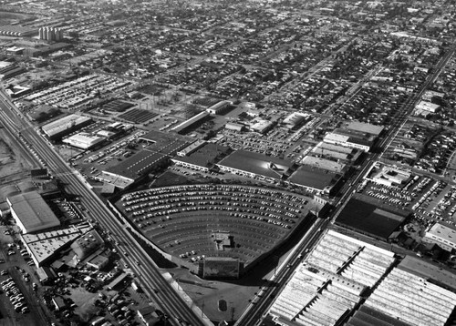 Olympic Drive-In, Los Angeles, looking west