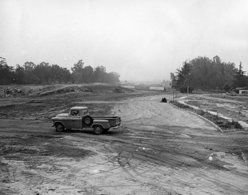 North Hollywood Park vs. the Hollywood Freeway