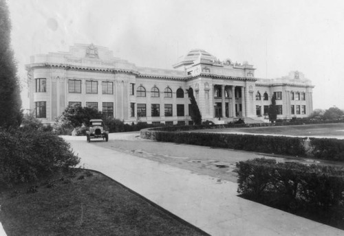 View of Polytechnic High School, Pasadena