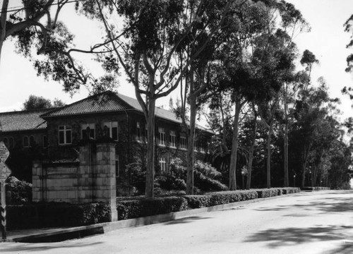 Holmes Hall, Pomona College