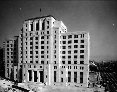 California State Building under construction