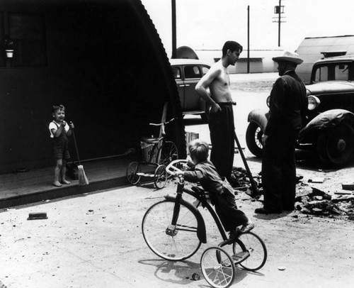 Children play, Rodger Young Village