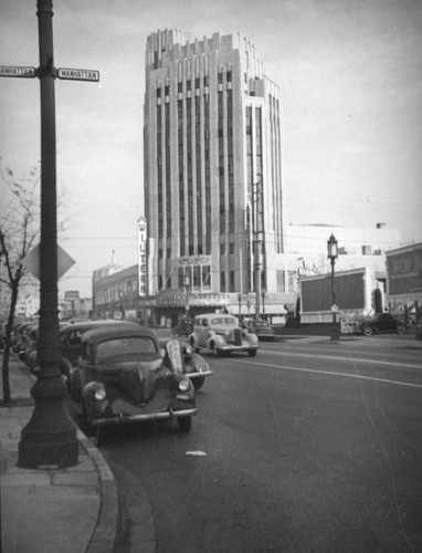 Wiltern Theatre and Pellissier Building