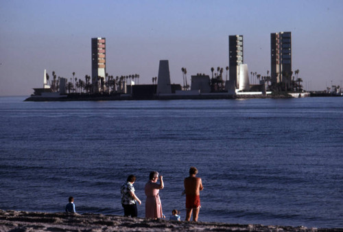 Long Beach and Island White