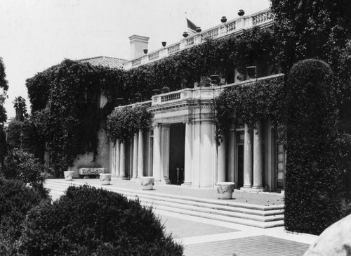 Vine-covered mansion