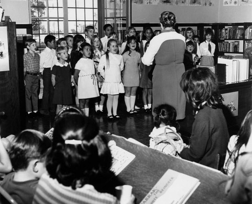 Children's choir at the Wilshire Branch