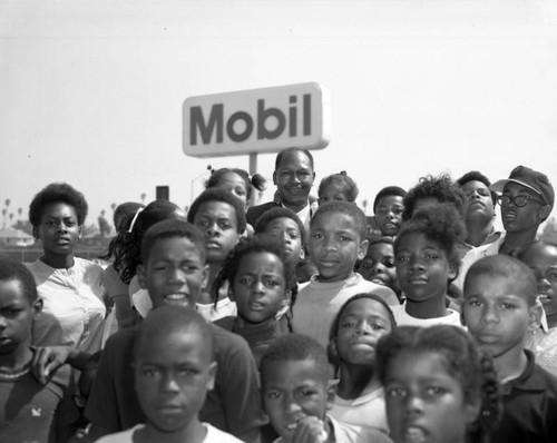 Tom Bradley campaigning