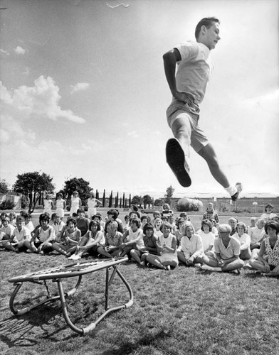 Cheerleaders learn new tricks