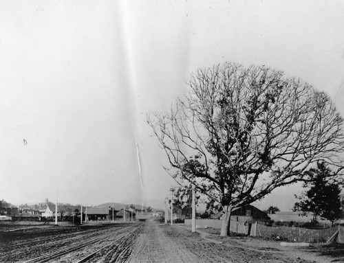 Alameda Street between 4th and 5th streets