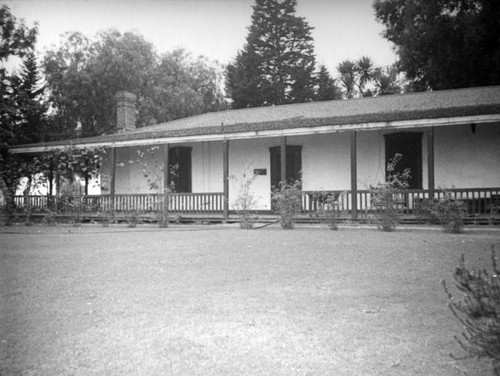 Grounds and adobe at Rancho Aguaje de la Centinela