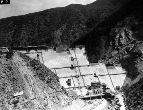 Pine Canyon Reservoir construction